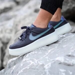 Size 7.5 - Nike‎ Air Force 1 Sage LX Low Oil Grey W platform sneaker black